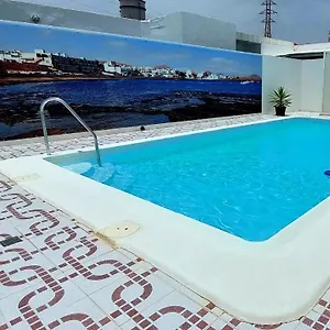 Ca.marcela. 200 Metros Del Mar. Appartement